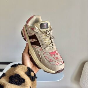 Stylish Women's Pink and Cream Sneakers